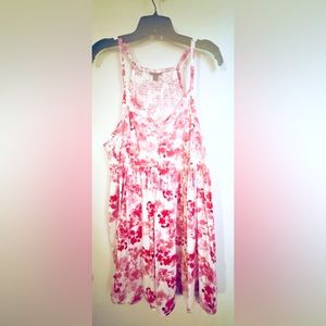 Used Torrid Pink Flower spaghetti strap top, plus size 0.